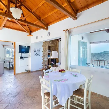 Villa Sleeps 2 With Pool And Air Con *